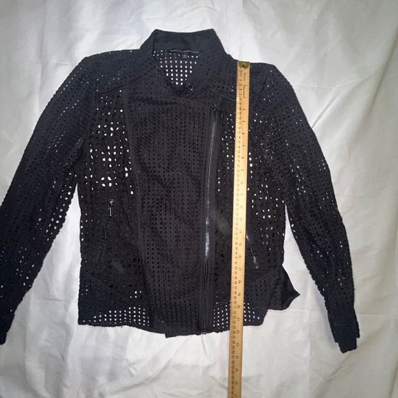 White House Black Market Eyelet Moto Jacket Asymmetrical Front Zip Black US 10 - Picture 6 of 12
